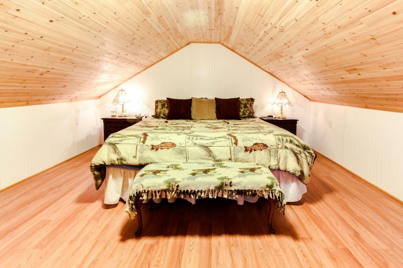 Scenic Bay Float Home Hideaway Athol Exterior foto