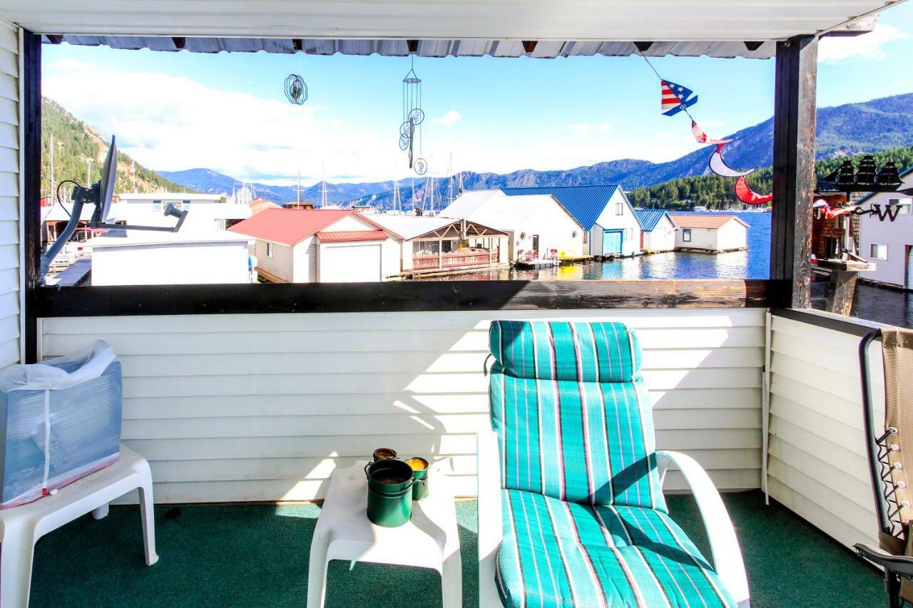 Scenic Bay Float Home Hideaway Athol Exterior foto