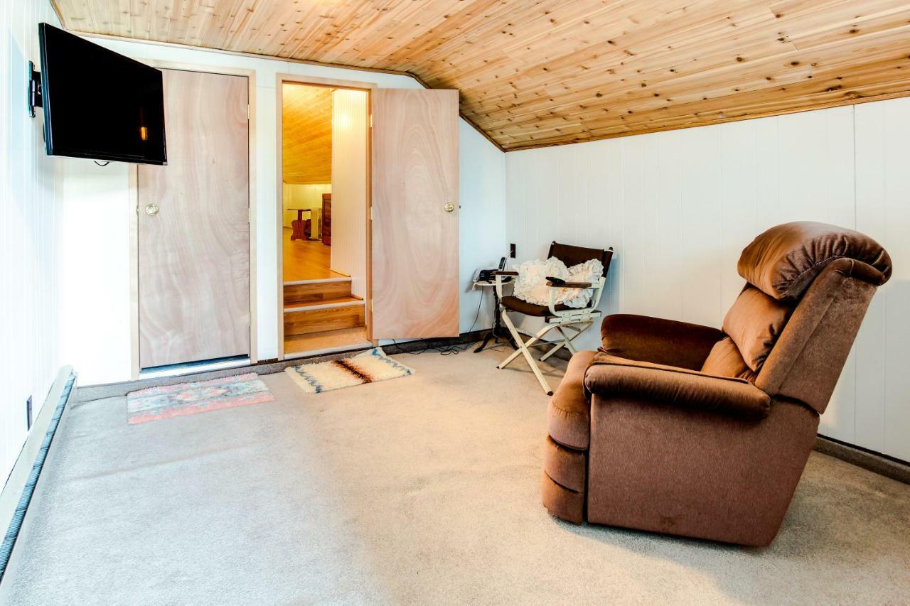 Scenic Bay Float Home Hideaway Athol Exterior foto