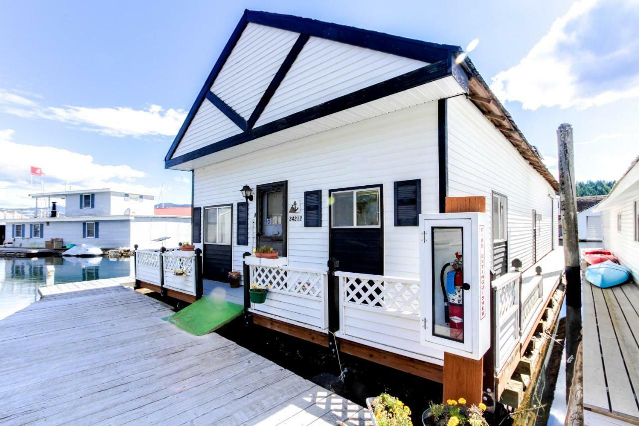 Scenic Bay Float Home Hideaway Athol Exterior foto